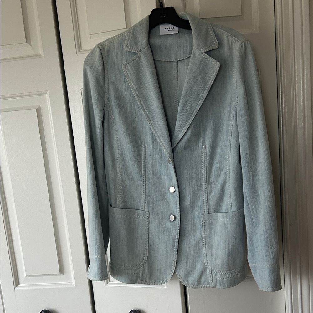 Akris Punto Soft Blue Denim Blazer, new without tags comfortable and stylish